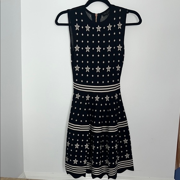 Ted Baker London Printed Mini Dress - Picture 3 of 8